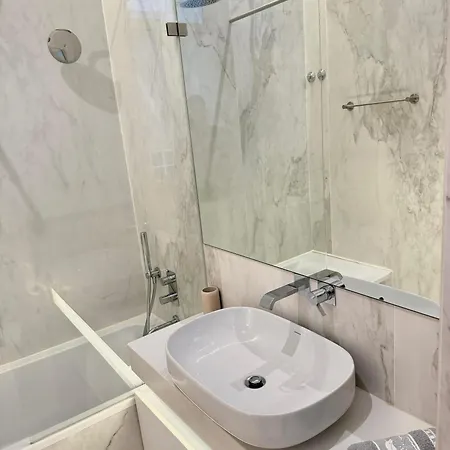 Apartamento Com Duas No Chiado 아파트