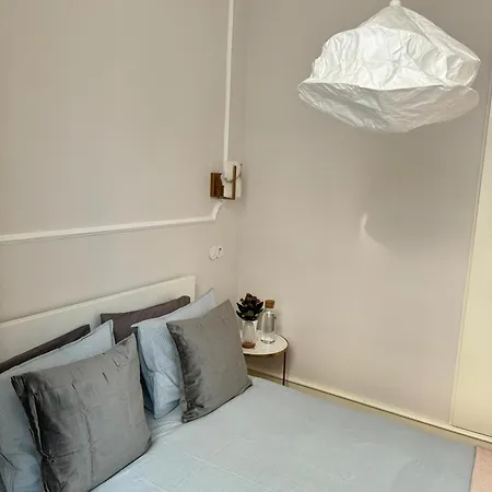 Apartamento Com Duas No Chiado * 리스본
