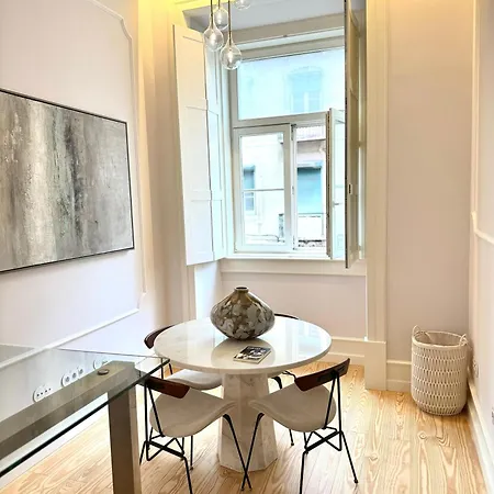 아파트 Apartamento Com Duas No Chiado